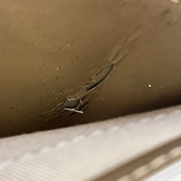 CHANEL Gold Logo Wallet - Picture 8 of 9